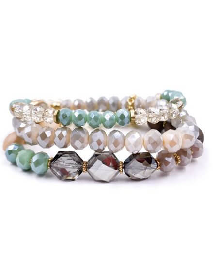 Belle Lees Boutique || Set of 6 Mini Bracelets W/ Stone & Glass Beads $18.95