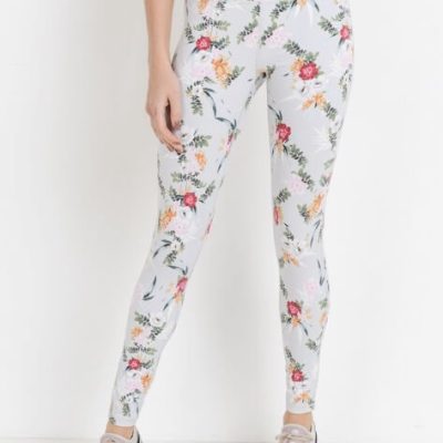 Fashion Vibes AZ || “Ikebana Floral” leggings
$36.00